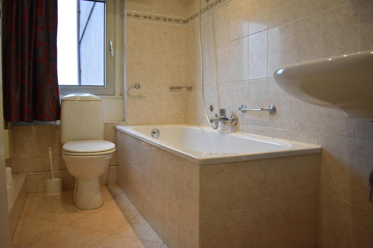Hotel Atlanta Valkenburg aan de Geul Dış mekan fotoğraf